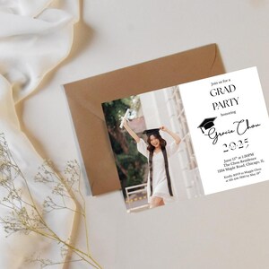 Photo Graduation Invitation Template | Senior Class of 2025 | Graduate Party Invitation | Graduation Announcement | Editable Canva Template