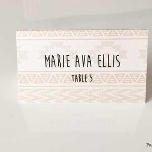 Géométrique Sud-Ouest Du Sud-Ouest Tribal Pattern Wedding Custom Custom Custom Place Cards Simple Elegant Names Guest Escort Cards