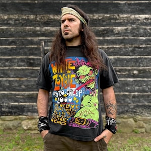 Vintage White Zombie Shirt, ASTRO CREEP 2000 Concert Tour, Rob Zombie, Heavy Metal, Goth Fashion, Monster Shirt, y2k Era XL