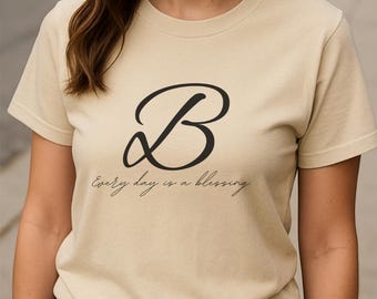 Cada día es una bendición // Camiseta Softstyle