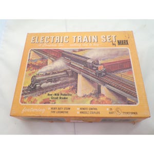 Vintage Marx Electric Train Set Complete in Original Box Steam Type Locomotive