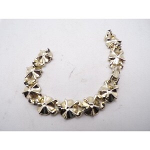 Vintage Gold Tone Flower Link Bracelet 7 Inch Chain