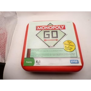 Monopoly Go Travel Board Game Parker Brothers 2005 Red Case Portable Family Fun