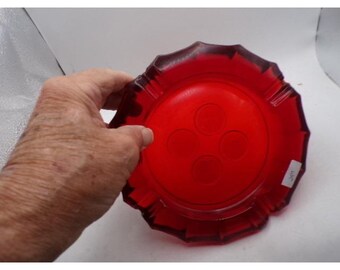 Vintage Ruby Red Glass Ashtray Scalloped Rim Americana Medallions 7.5 Inch