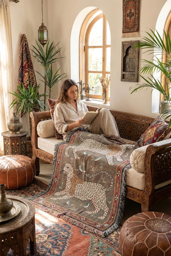 Leopard Rug Style Woven Throw Blanket, Wildlife Animal Tapestry Wall Art