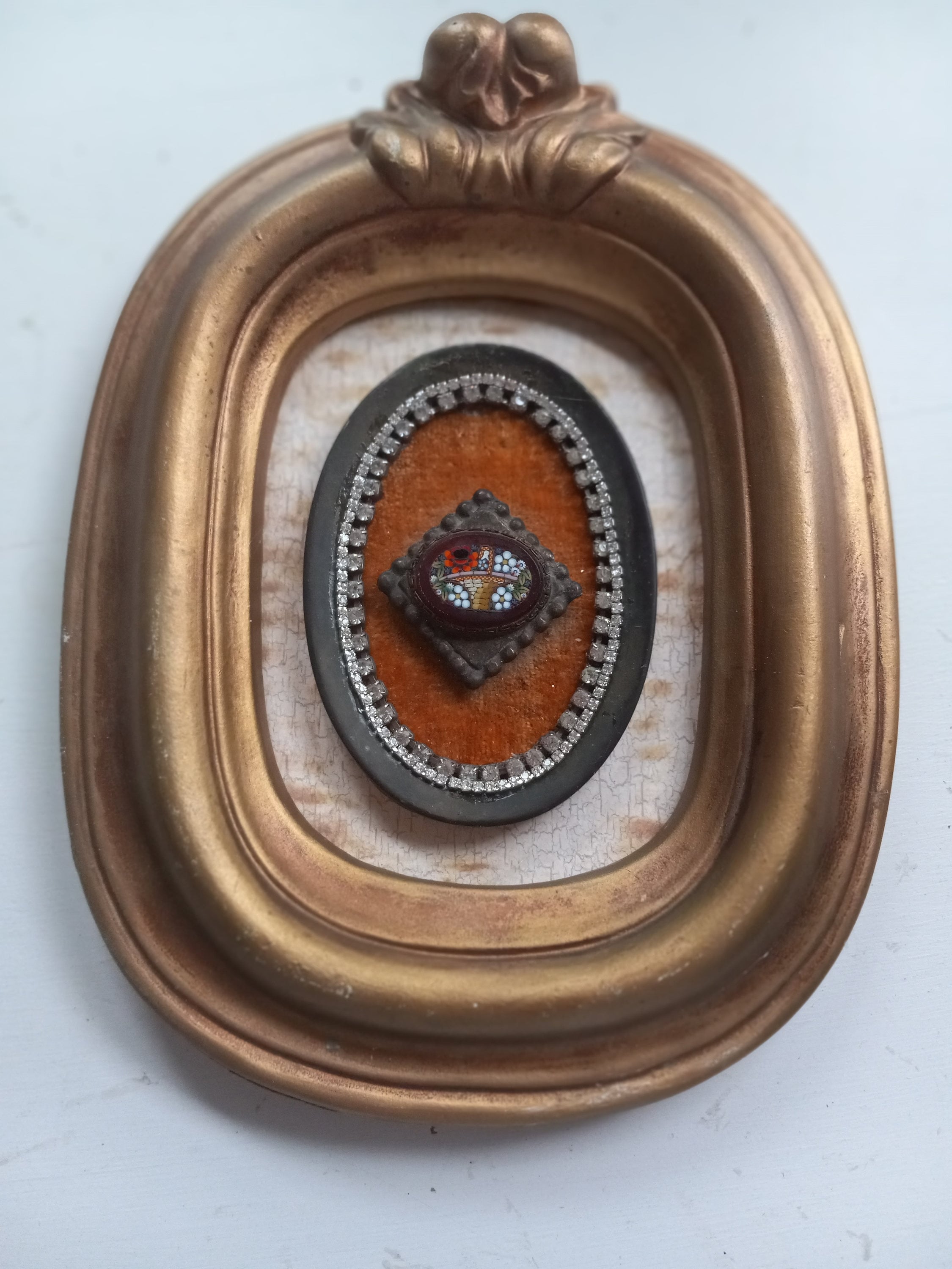 Vintage Finds, Wall Art, Gold Frame, Antique Mosaic Brooch , Gold Velvet, Sm Metal Frame