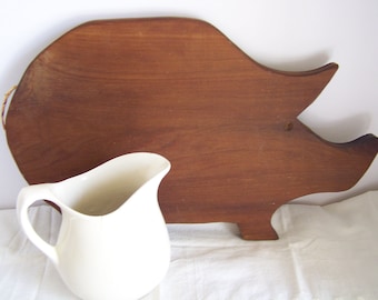 Vintage 1950s Handmade Walnut Pig Breadboard, Farmhouse Decor