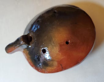 Xun/Ocarina in Red Raku (Earthenware) 6 holes