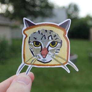 Pegatina de pan con cabeza de gato - Calcomanía de vinilo impermeable con meme divertido