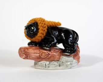 gold scarf panther salt & pepper shaker set, 1989
