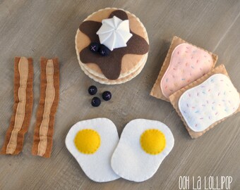 Felt Breakfast Bundle, including bacon and eggs, blueberry pancakes, and two pop tarts - great for any play kitchen!