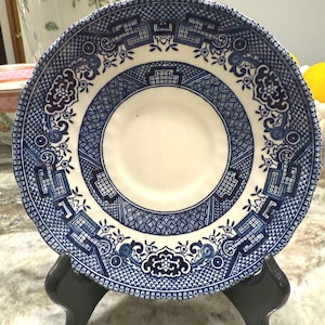 Churchill Staffordshire England Blue Willow Saucer