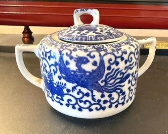 Vintage Flying Phoenix "Howo" pattern Lidded Sugar Bowl/ Matchstick holder