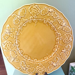 Vintage Bordallo Pinheiro Turkey Yellow 13" Platter