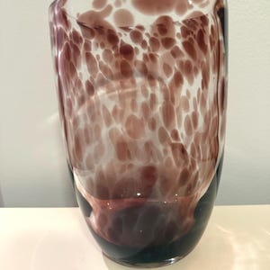 Brown Tortoise Shell Pattern Glass Vase- 7&quot;