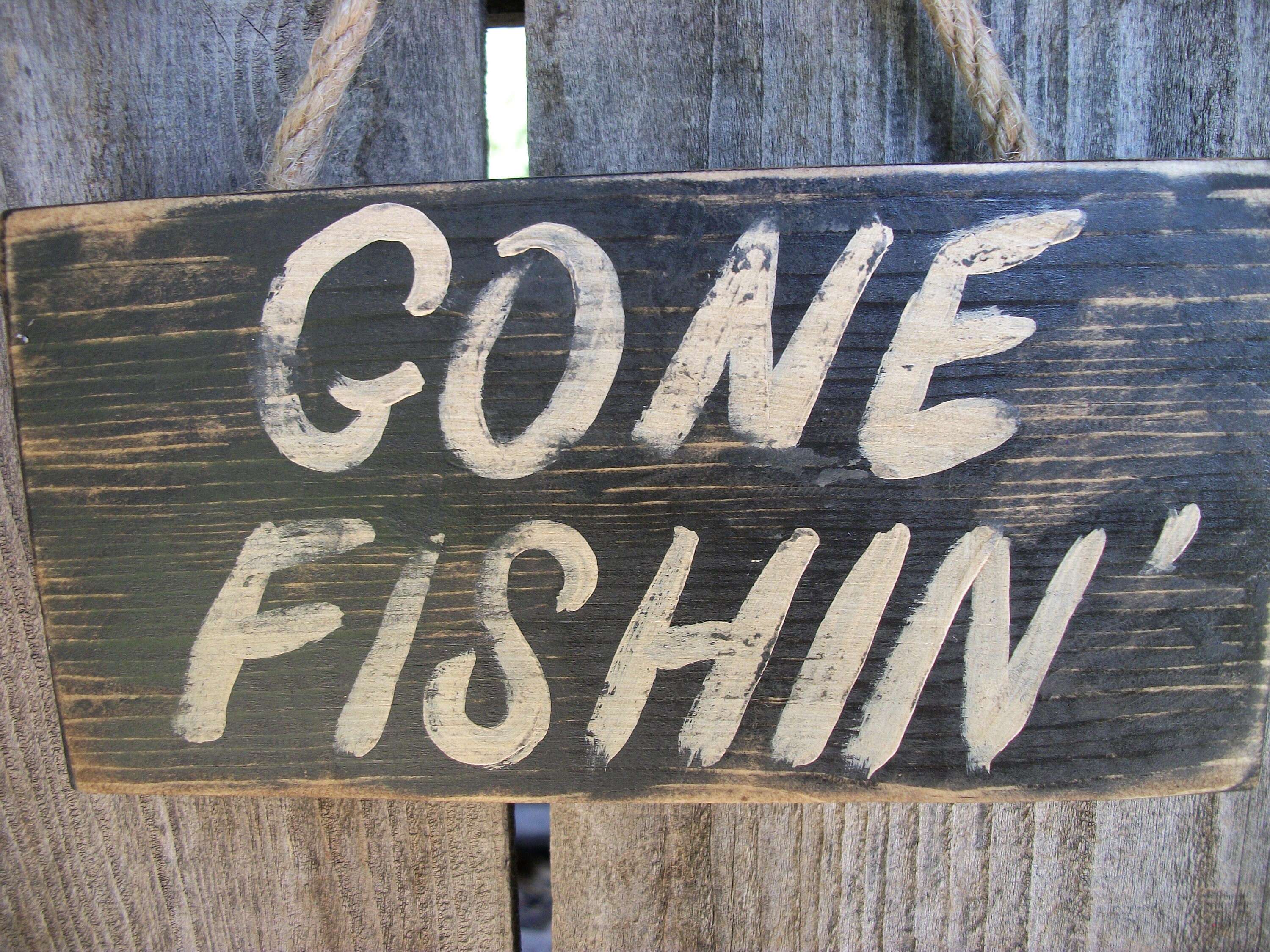 Gone Fishing Sign Black Distressed Rustic Primitive Wood Wall Hanging  Fathers Day Fishing Decor -  Canada