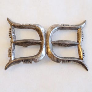 Detailed Vintage Sterling Silver Sandcast Pin
