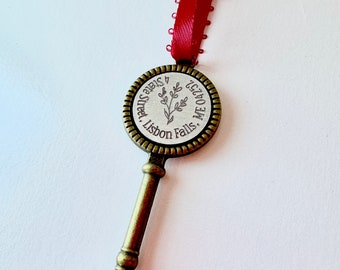 Personalized Key Christmas Ornament , Skeleton Key Bronze Round. New Home