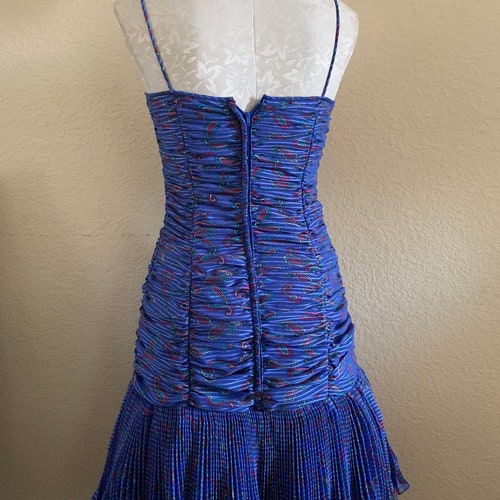 Vintage 1980s designer Efren Ocampo shops blue striped paisley draped spaghetti straps drop waist accordion pleats dress size XS S