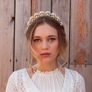 Gold Wedding Headpiece Gold-tone Bridal Headpiece with Crystals Gold Tiara Vintage Style Wedding tiara 1930s Wedding Dress image 2