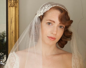 Juliet Cap Veil with  lace  - Kate Moss Wedding  veil - 1930s style veil - ivory chapel length veil - cathedral length veil