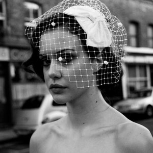 1950s Bridal Headpiece, Bridal Cocktail Hat and Birdcage veil Polka dot veil White, Ivory, Cream, Champagne, Black, Navy Blue, Pink image 2