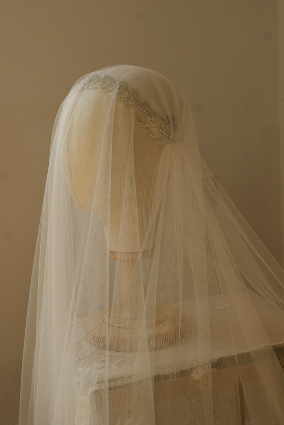 Julia' cathedral bridal veil with pearls – Bridal Caprice Boutique