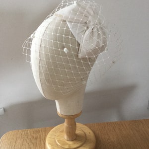 1950s Bow Hat with detachable birdcage veil with dots 1950s wedding Veil 1950s Bridal heapiecewhite, ivory, champagne, pink AgnesHart image 7