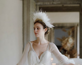 Statement Feather Crown Headpiece - Luxury Bridal Headdress - Wedding Headpiece - Editorial style Bridal crown in ivory and gold