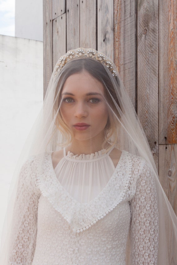 Ivory Drop Veil Wedding Veil and Tiara Chapel Length Bridal Veil and Gold  Tone Headpiece Off-white Veil , Ivory Veil , Champage Veil -  Norway