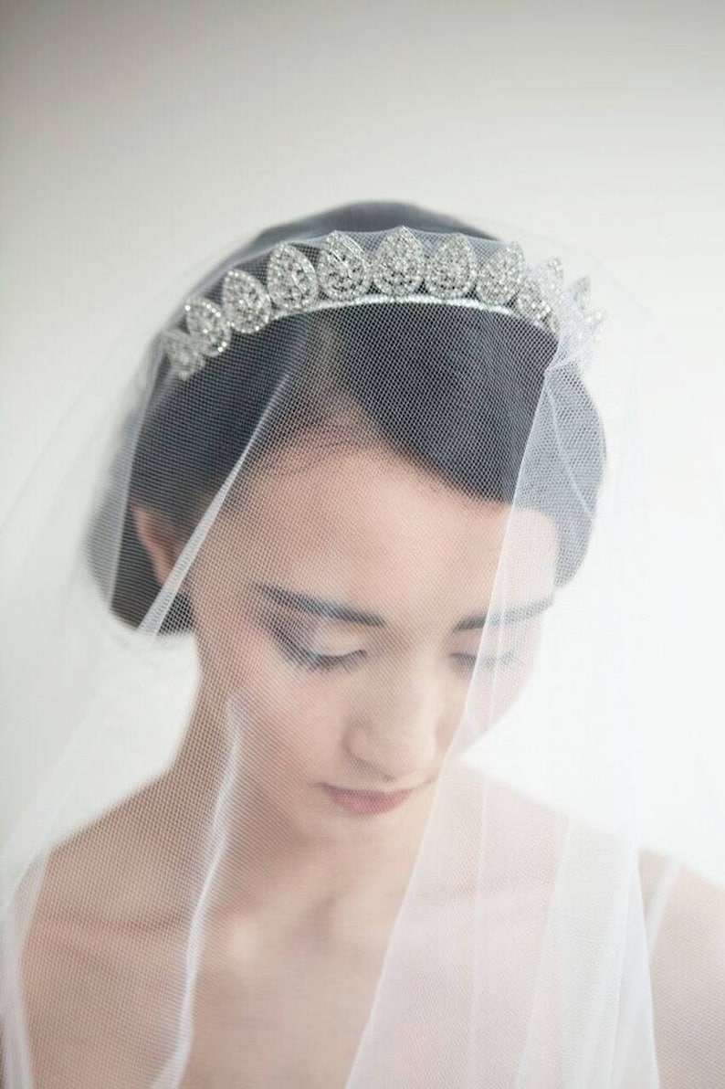 Vintage Wedding Veil and Tiara Bridal Crown Antique style Headpiece and ivory drop veil Art Deco Veil image 6