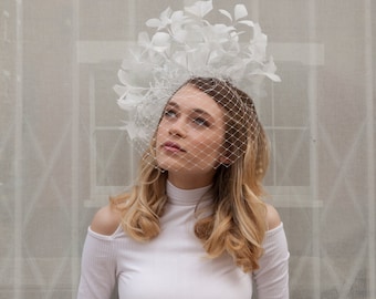Ivory Feather Headpiece and veil - Bridal headdress with birdcage veil - Statement feather headpiece - ivory or black feather headpiece