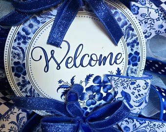 Bluebird welcome wreath