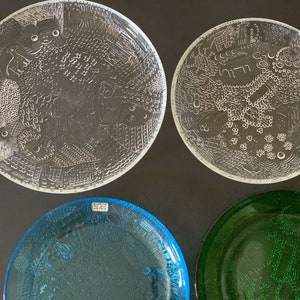 1 retro Nuutajarvi pressed glass plate Arabia Fauua