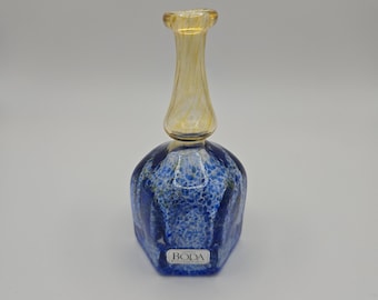 Kosta Boda「Windpipe」花瓶、Bertil Vallien作 – Scandinavian Art