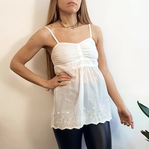 Vintage White Lacy Top / Vintage Lacy Camisiole / Vintage Embroidery Top / Vintage White Cotton Embroidery Blouse / Gift for Her / 2000