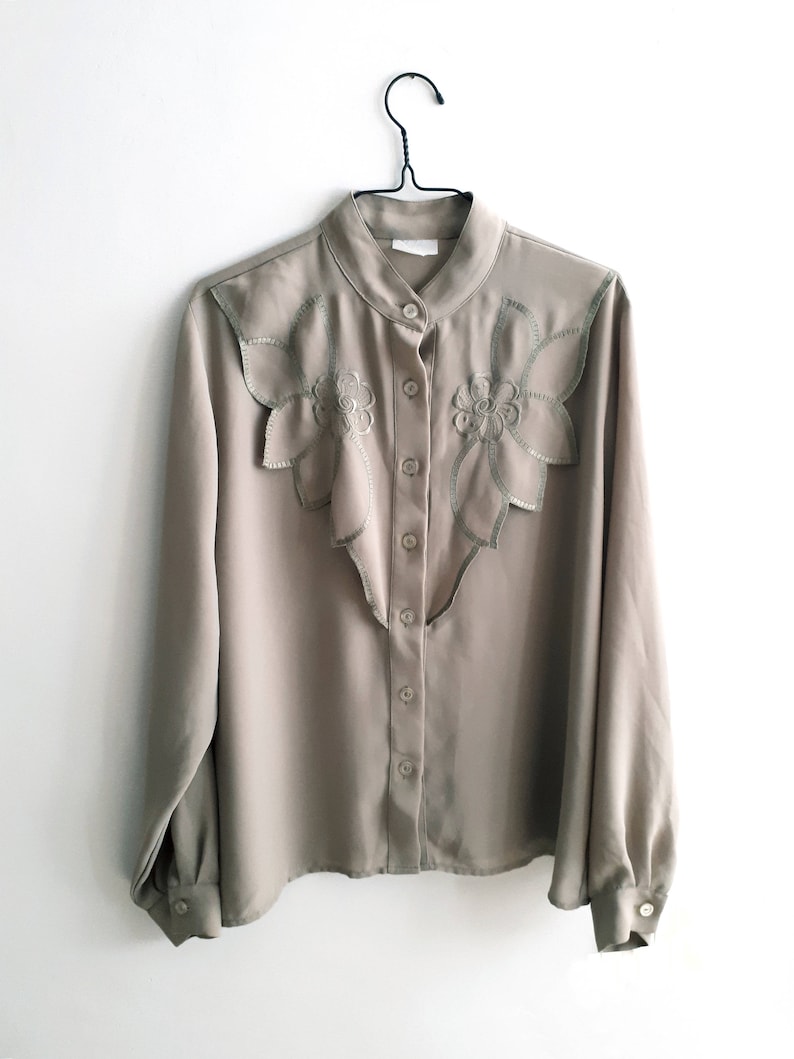 Vintage Embroidery Blouse Vintage Embroidered Blouse Vintage Floral Blouse Vintage Pistachio Blouse Vintage Mandarin Collar 1970