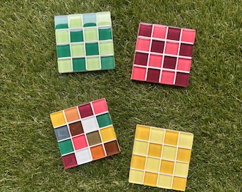 Posavasos de vidrio a cuadros hechos a mano y personalizados: elige tu propio juego personalizado