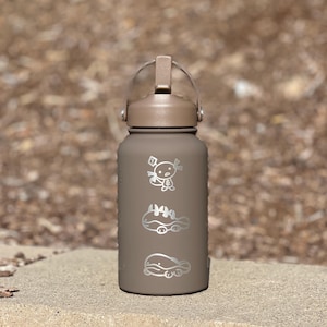 Clodsire Paldean Wooper Water Bottle Engraved Coffee Tumbler with Sleeping Clodsire, Waterbottle Travel Mug Anime Fan Birthday Gift