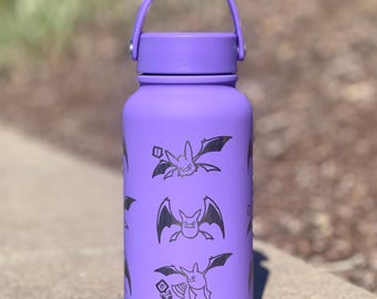 Borraccia Crobat incisa, borraccia termica da viaggio con incisione del pipistrello Crobat e berretto, regalo di anniversario per gamer.