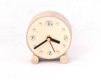 Natural NO TICKING Desk Clock Wood circle, Little QUIET Table Wooden clock, Silent Small cute clock, Nature decor for home, Desk decor