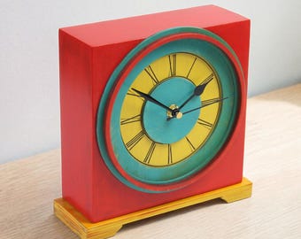 Mantel clocks
