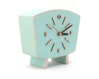 NO TICKING Pastel Mint Clock Table, Silent / Quiet Wood Desk Clock, Distressed Mantel clock, Shabby chic Summer Mint Green decor