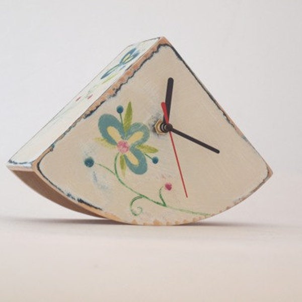 Mothers day - CLOCK buJACZEk foLK white