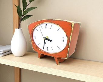 Orange Wood Desk Clock, Tangerine Wooden Tabletop Clock in Vintage Style, Autumn Pumpkin Halloween decor, Gift ideas