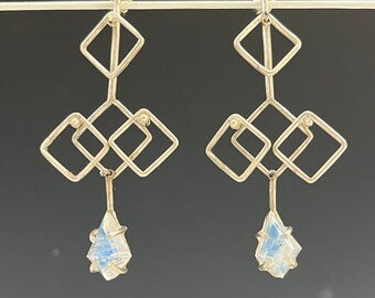 Moonstone kinetic earrings