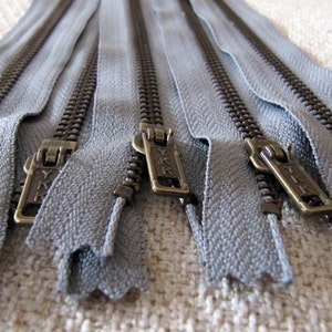 7 pulgadas - SmokeGrey Metal Zipper - Dientes de latón - 5pcs