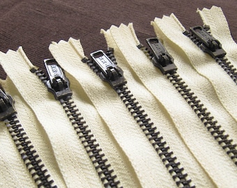 7inch - Cream Metal Zipper - Brass Teeth - 5pcs