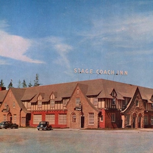 Vintage Postcard, West Yellowstone, Montana, Stagecoach Inn, Postcard, Antique, Ephemera, Yellowstone Postcard, Travel, Montana Gift