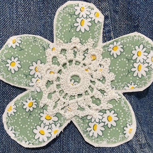 Boho Flower Patch, Patch for Jeans, Bags, Junk Journal, Jackets, Sweatshirts